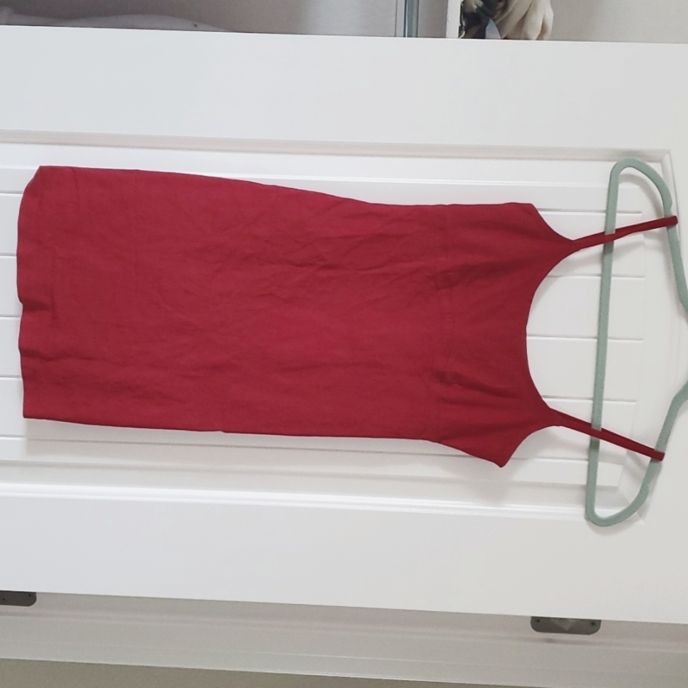 Mini dress it says medium but it's more like xs